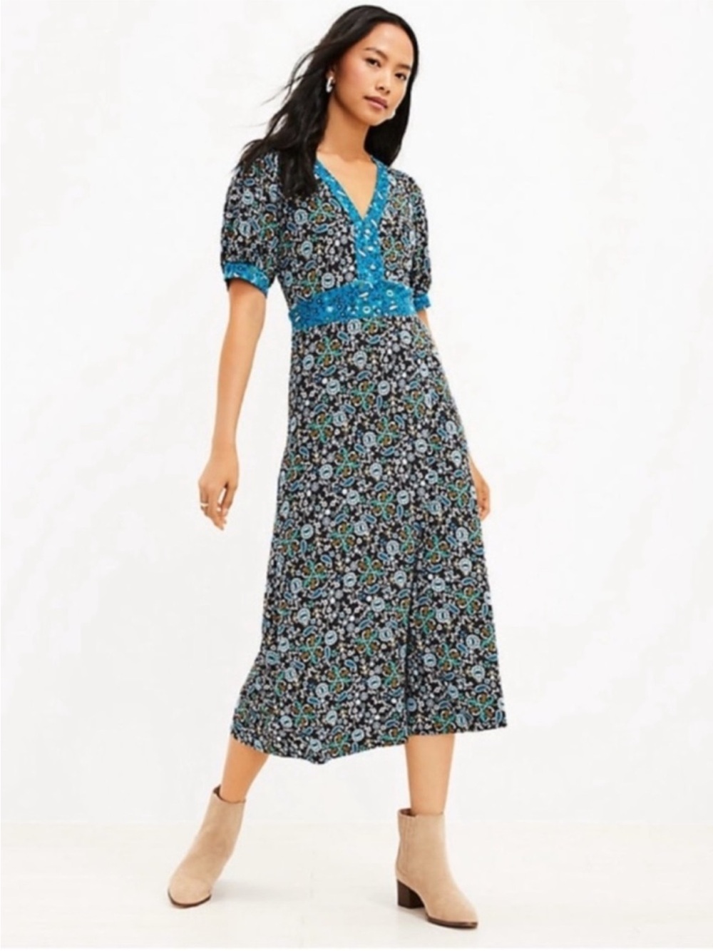 LOFT Floral Print Midi Dress Size Large Button V-Neck Boho Paisley Cottagecore